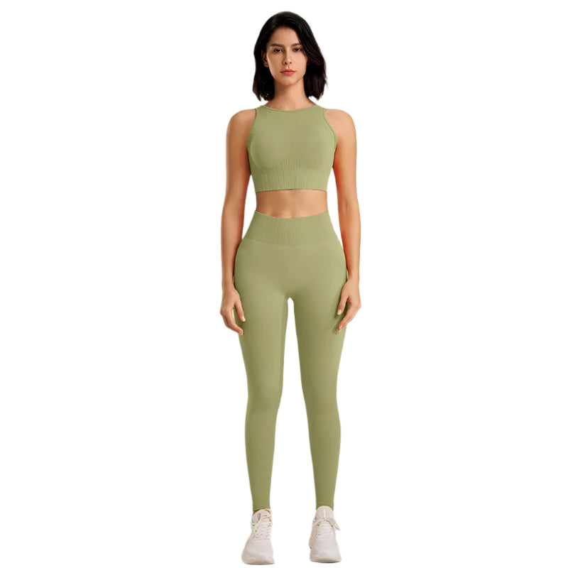 Women Seamlessly Yogasett – Optimal comfort and Support for Exercise