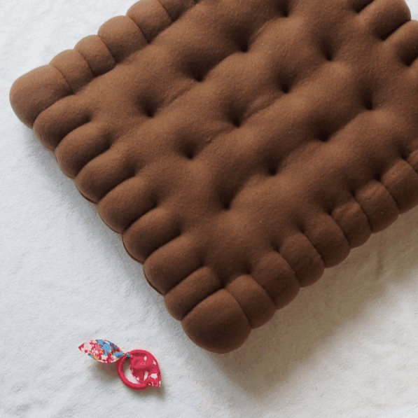 Unisex luksu pillow with biscuit design for optimum comfort and support