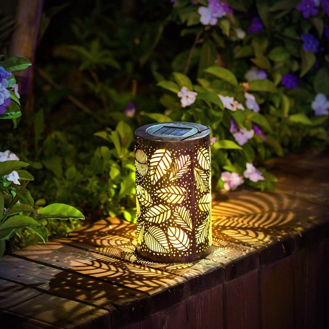 Luminous Leaf Lantern - Magical Outdoor Lighting