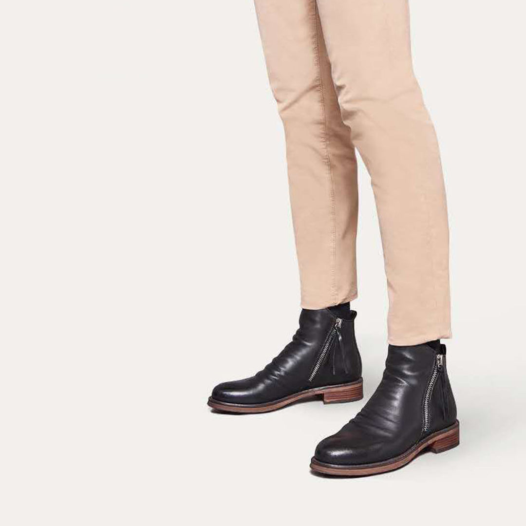 Boots for Men - Modern Design with Non-slip Sole