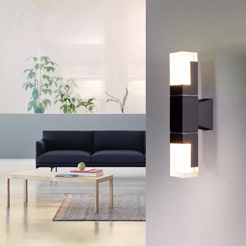 Outdoor Wall Lamp with Motion Sensor Modern Design for Entrances and Gardens
