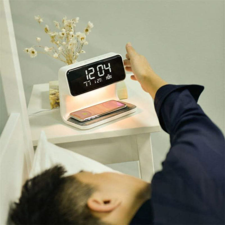 Multifunctional Bedside Lamp with Wireless Charger