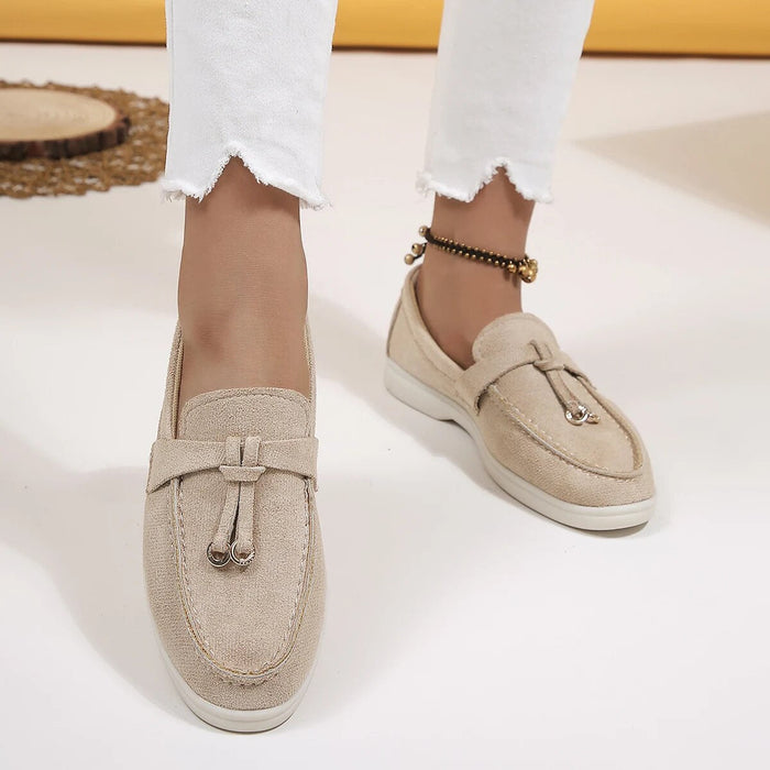Damskor med slip-on-design och mockafinish