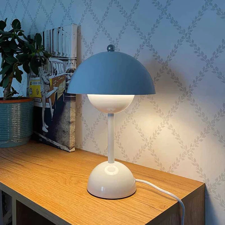 Unisex small table lamp with adjustable brightness