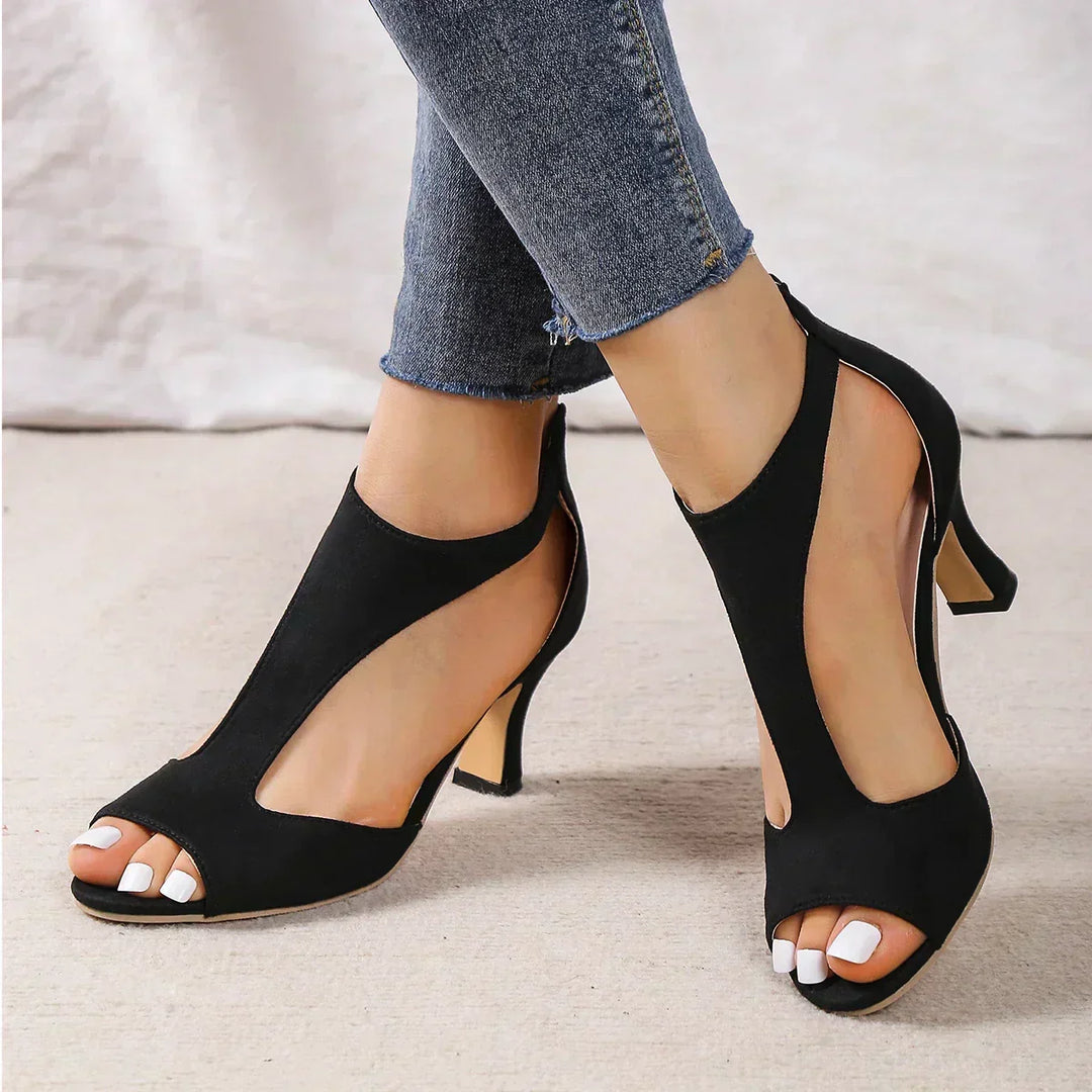 Orthopaedic Shoes with Heel - Elegance &amp; Comfort