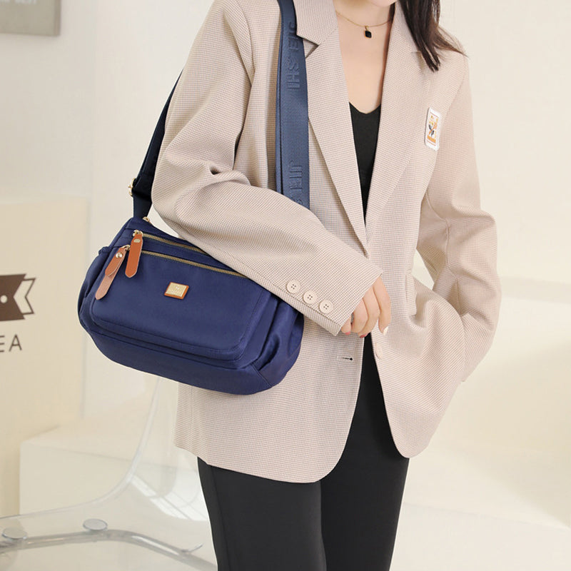 Shoulder bag with Several Room | Practical Travel bag