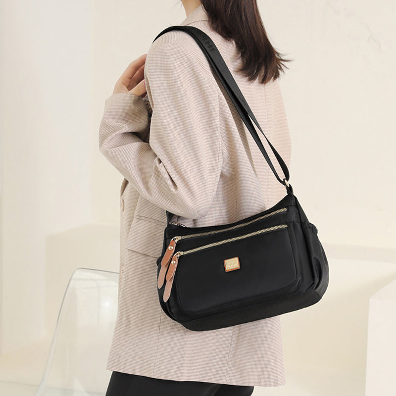Shoulder bag with Several Room | Practical Travel bag