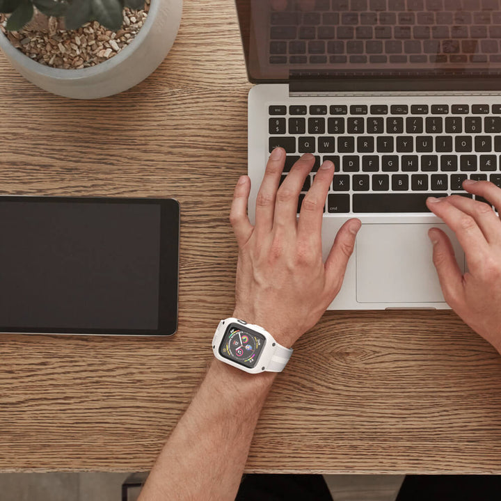 Unisex Protective Case for Apple Watch 44 mm Series 4/5