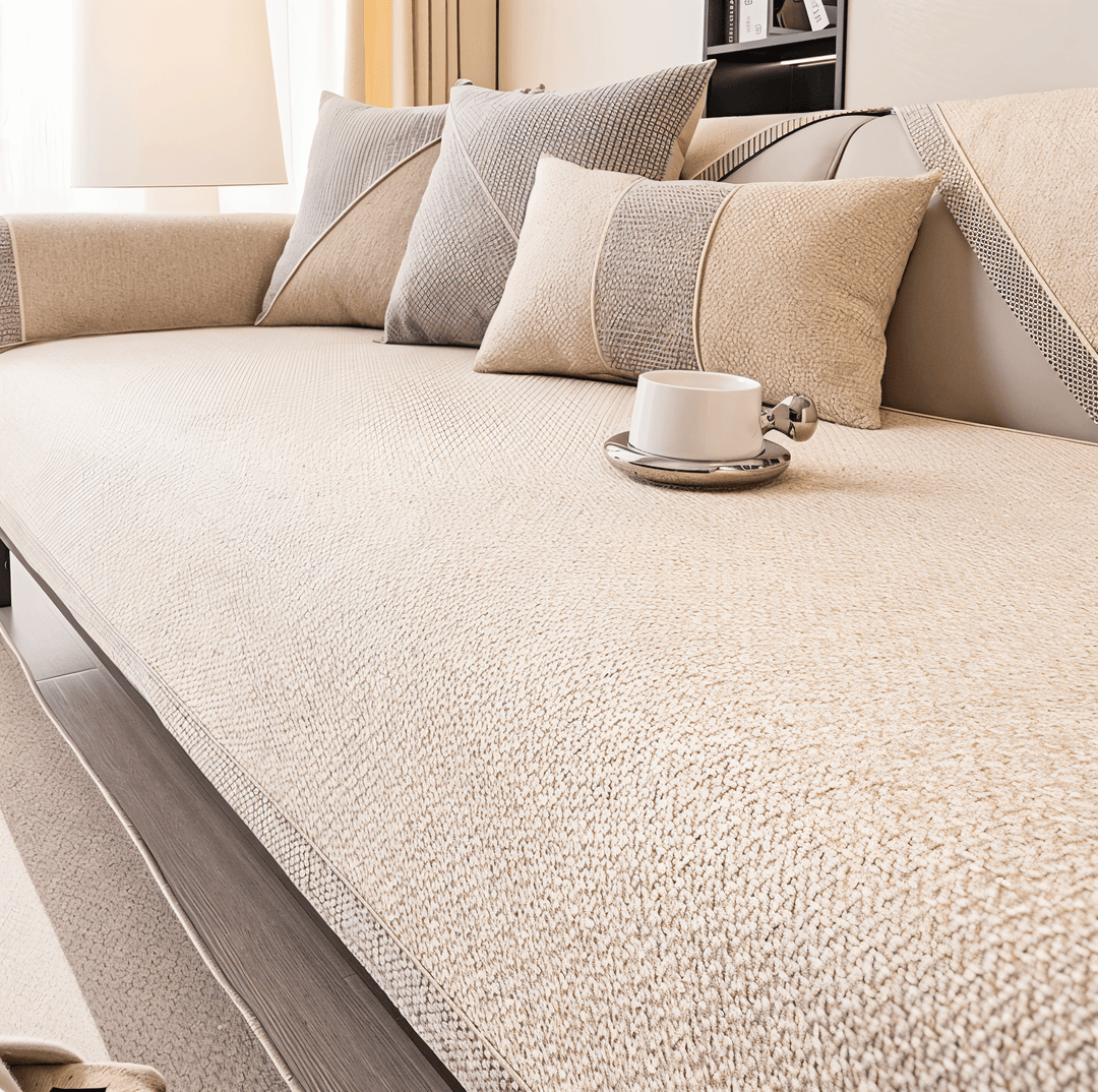 Couch feature for home - sklisikkert design and easy stilforny Else