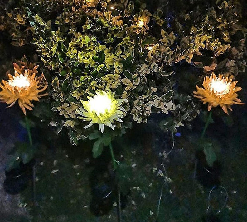 The solar-powered Chrysanthemum LED flood light
