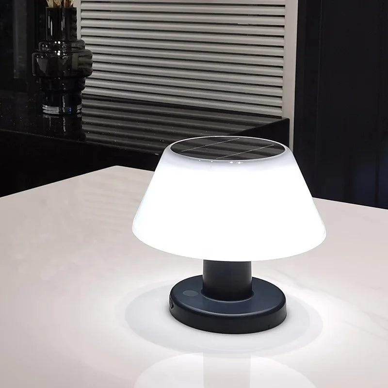Solari Table lamp | Solar-powered LED | Waterproof