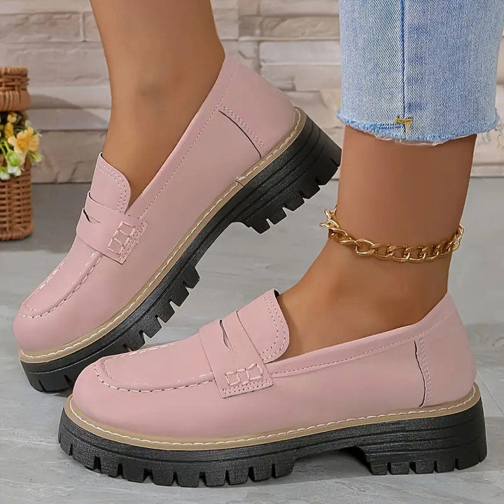 Woman Loafers with Chunky Sole – Fashionable and Comfortable