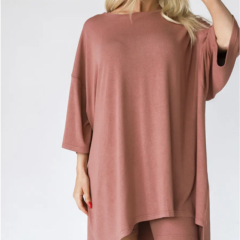 Two-piece Loungewear Set for women - Comfortably and Stylish