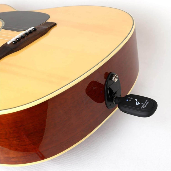 Wireless Guitar Amplifier System – Transmitter &amp; Receiver for Free Playing