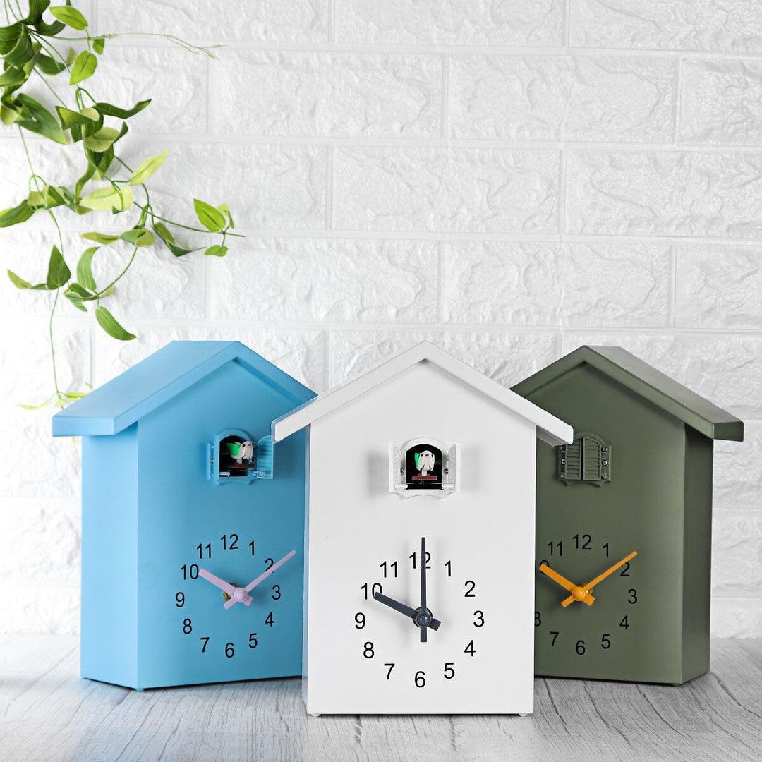 Traditional Cuckoo Clock for the Home – Robust ABS Design