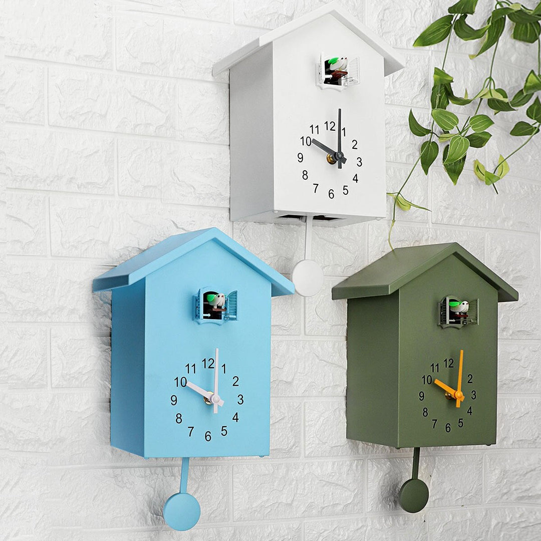 Traditional Cuckoo Clock for the Home – Robust ABS Design