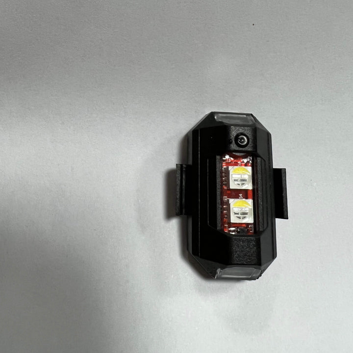 Universal LED Warning Light for Improved Road Safety