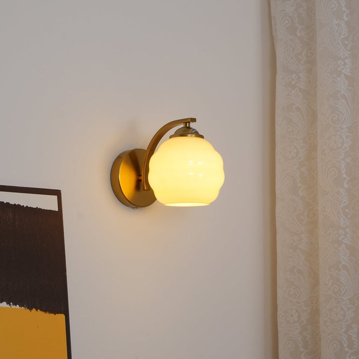 Art Deco Wall light | Vintage Style | Available in Gold and Krom